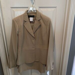 Harve Benard Jacket and Skirt Set